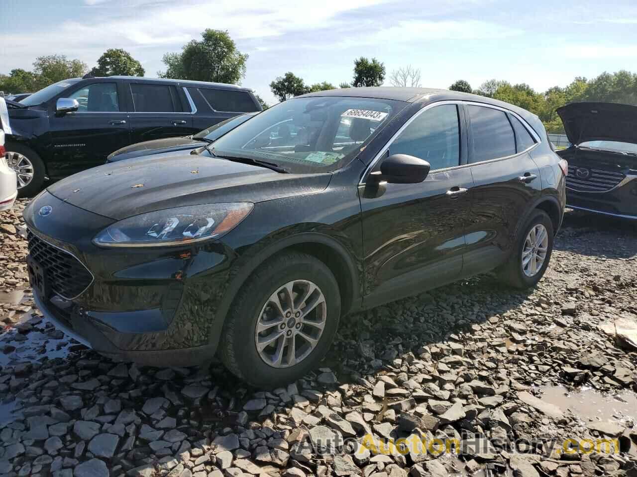 2022 FORD ESCAPE SE, 1FMCU9G62NUA83104