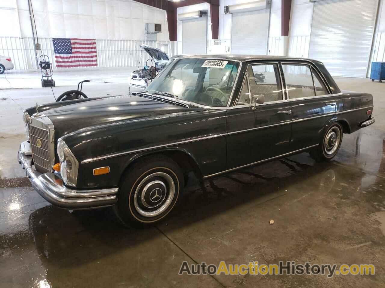 1966 MERCEDES-BENZ 250-CLASS, 0801212002646