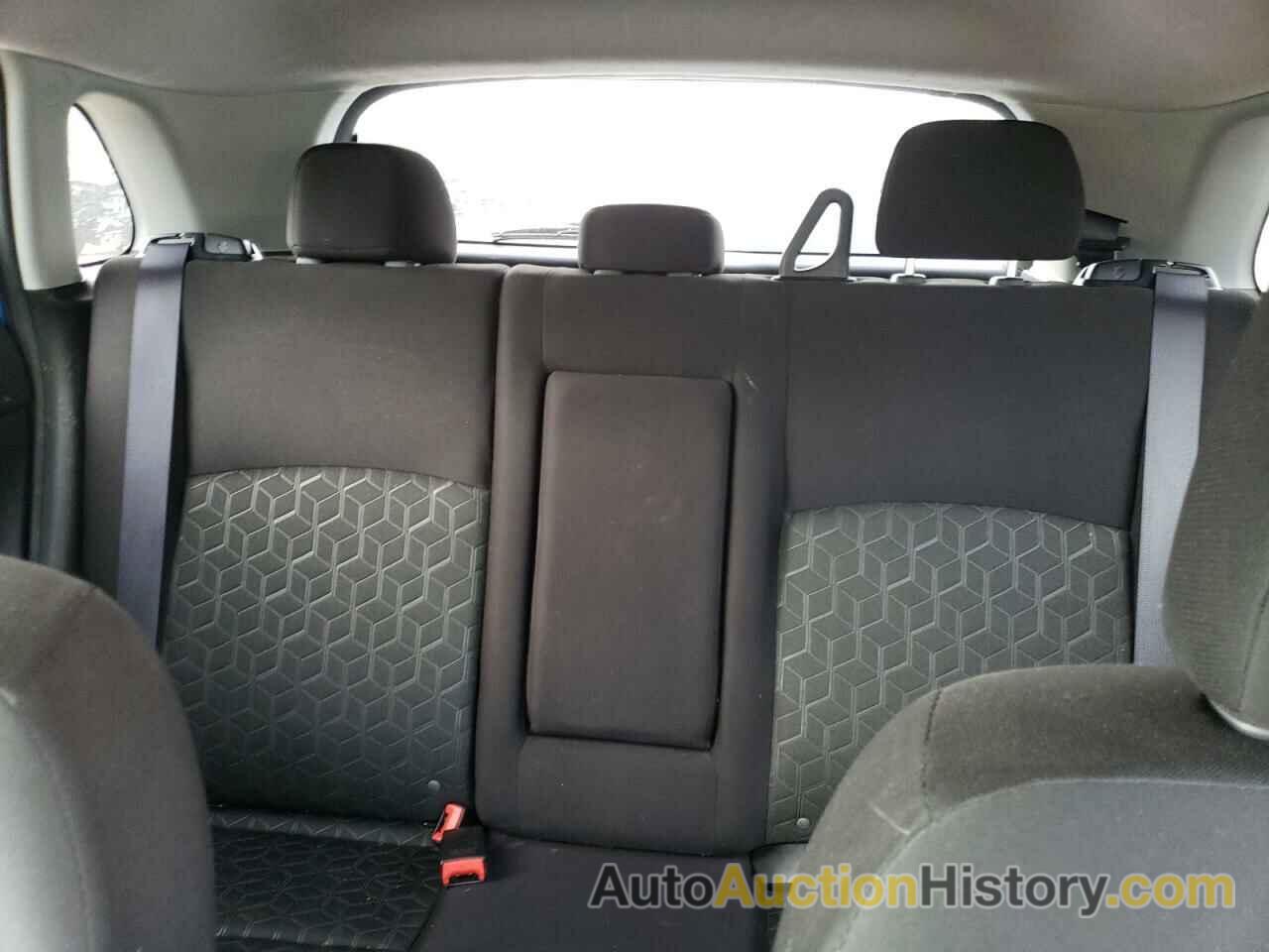 MITSUBISHI OUTLANDER ES, JA4APUAU2MU027525