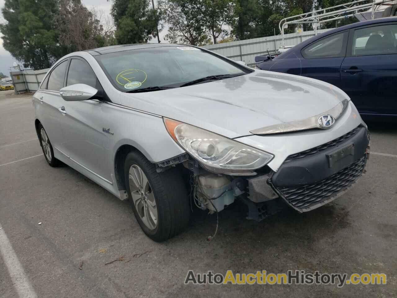 2013 HYUNDAI SONATA HYBRID, KMHEC4A41DA076165