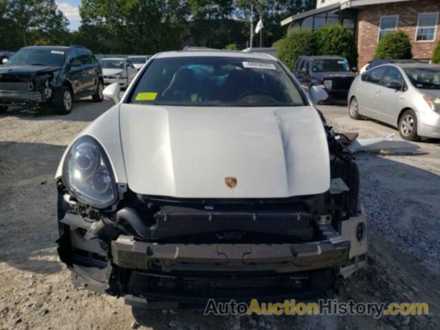 PORSCHE PANAMERA GTS, WP0AF2A76GL082187