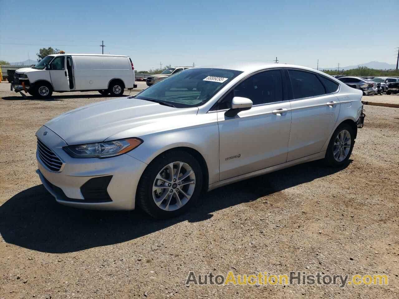 2019 FORD FUSION SE, 3FA6P0LU4KR268921