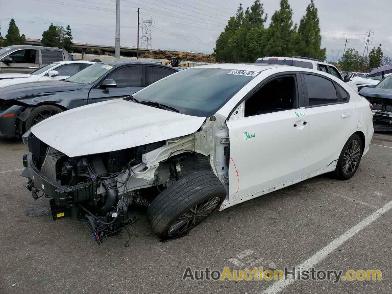 2022 KIA FORTE GT LINE, 3KPF54AD0NE510044