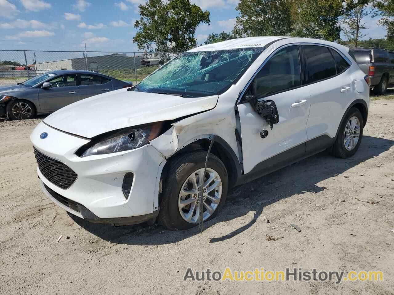 2020 FORD ESCAPE SE, 1FMCU0G68LUC77919