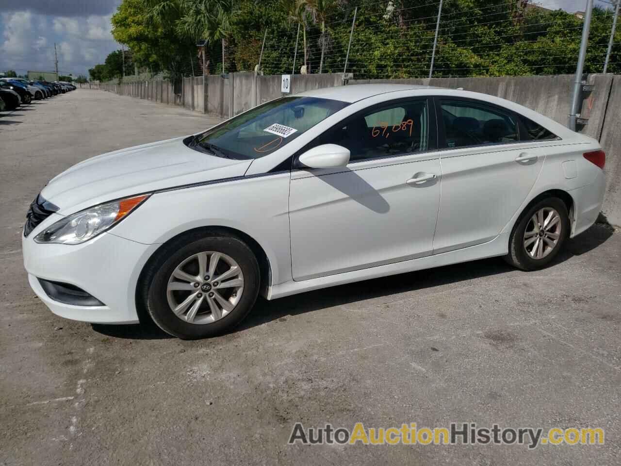 2014 HYUNDAI SONATA GLS, 5NPEB4AC9EH825108