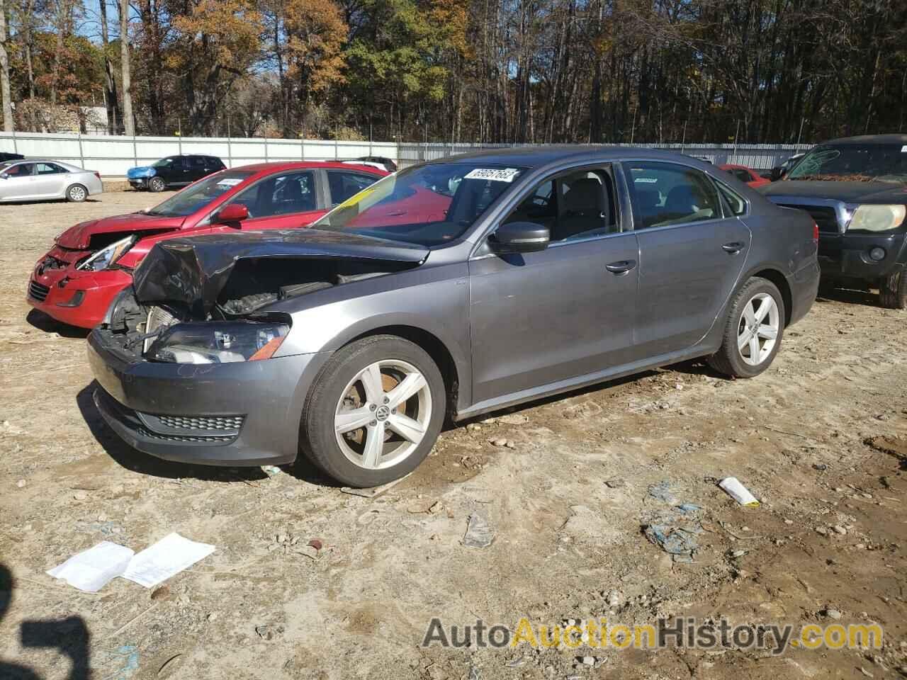 2014 VOLKSWAGEN PASSAT S, 1VWAT7A38EC021369