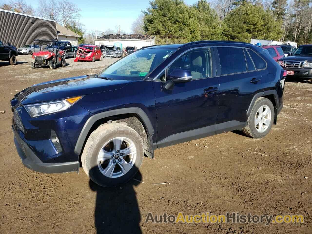 2020 TOYOTA RAV4 XLE, JTMP1RFV5LD059965