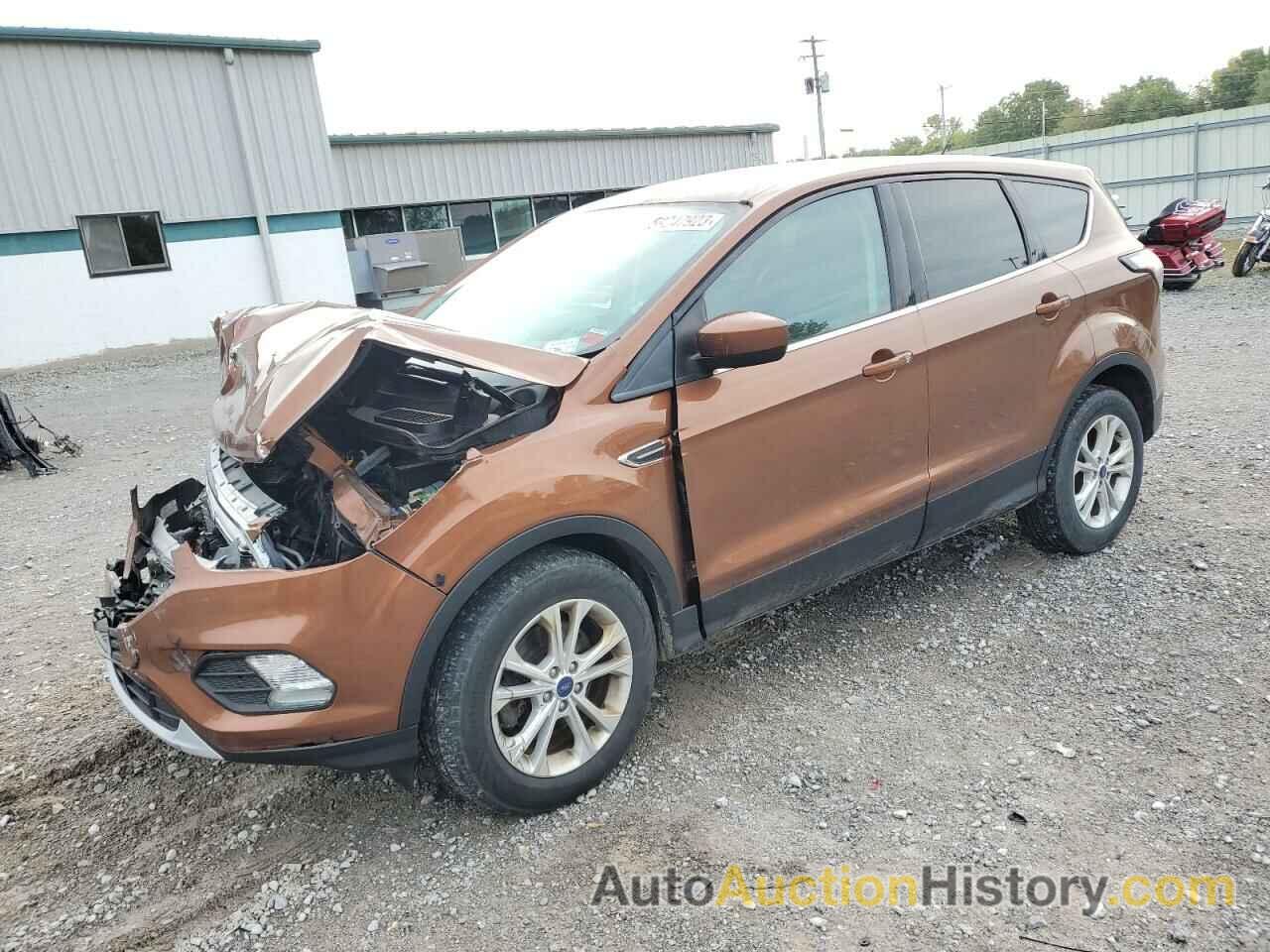 2017 FORD ESCAPE SE, 1FMCU9GD9HUB72087