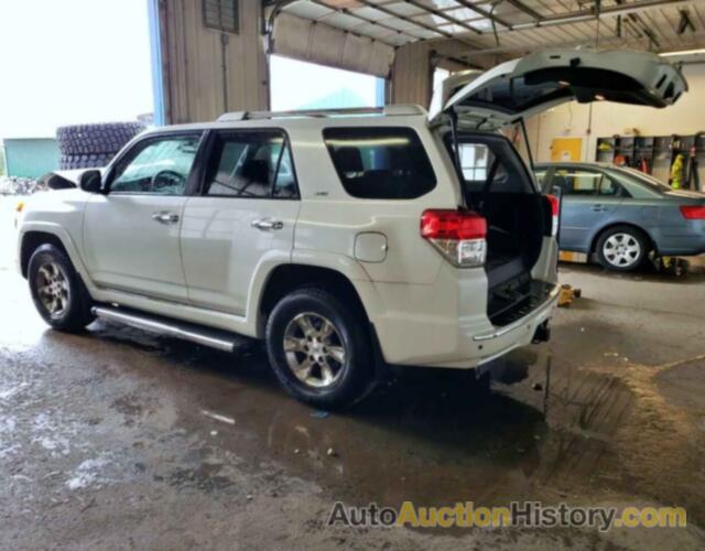 TOYOTA 4RUNNER SR5, JTEBU5JR6B5069736