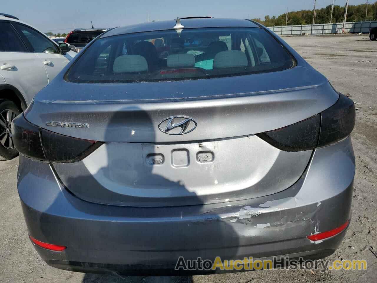 HYUNDAI ELANTRA SE, 5NPDH4AE1FH589020