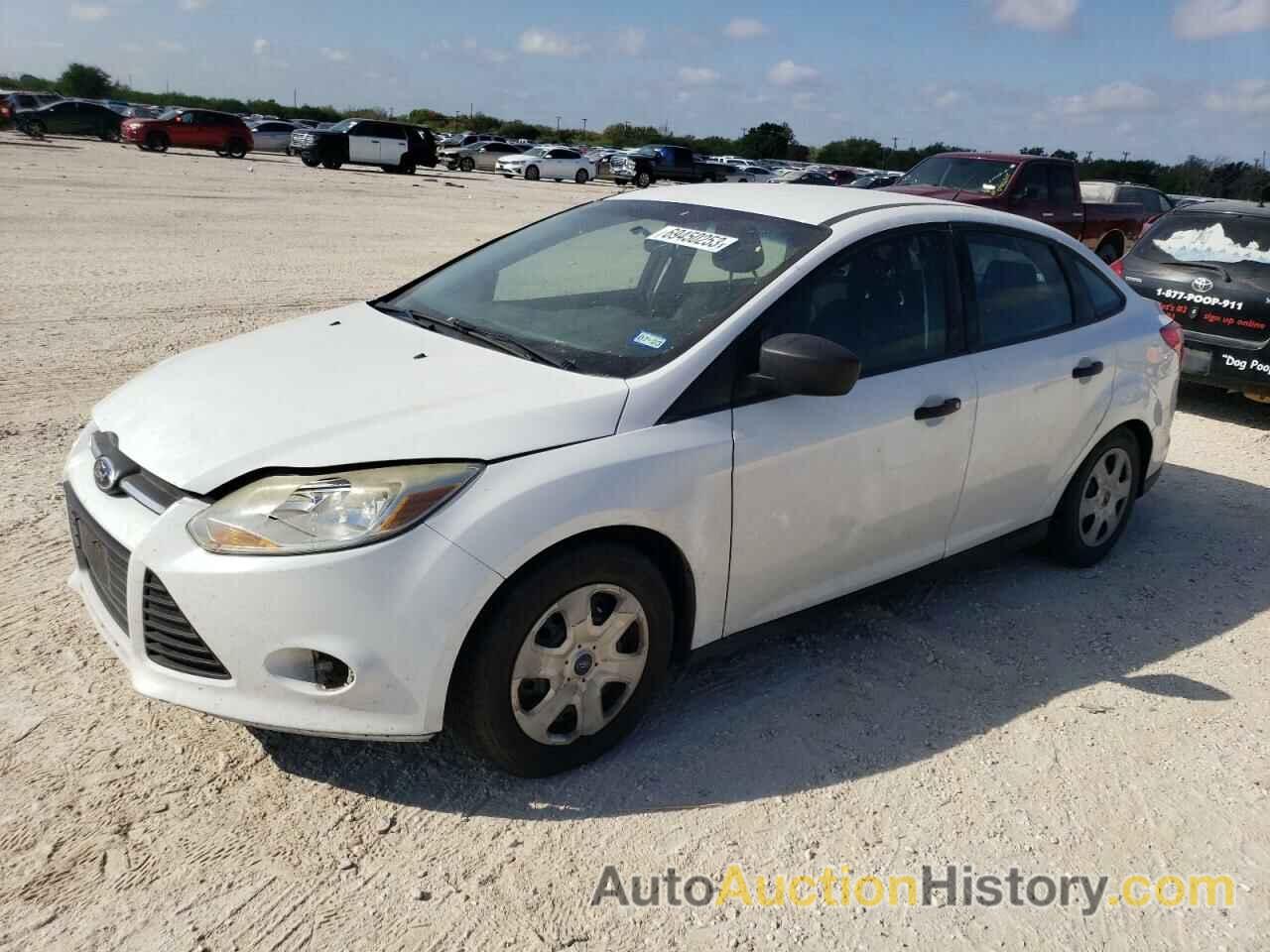 2014 FORD FOCUS S, 1FADP3E26EL451969