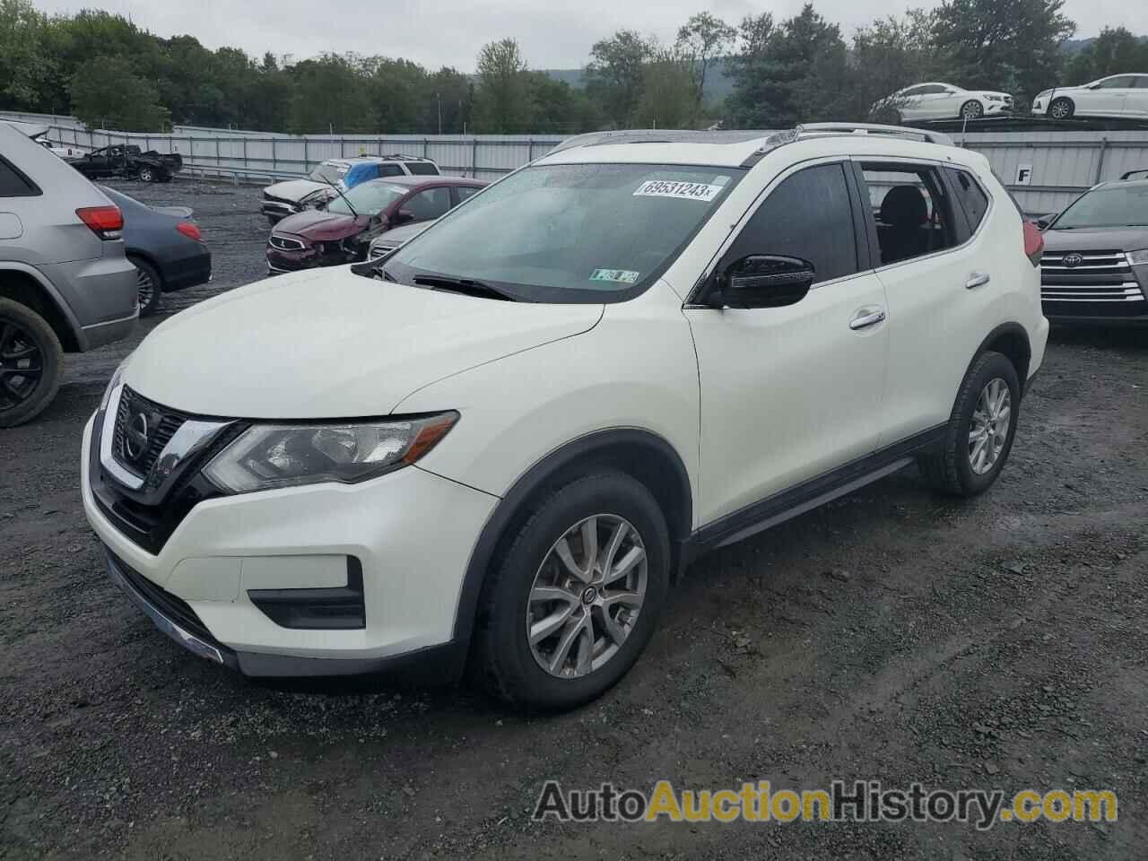 2017 NISSAN ROGUE SV, 5N1AT2MV6HC827827