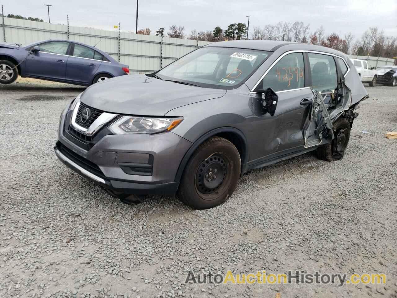 2018 NISSAN ROGUE S, KNMAT2MV0JP539353