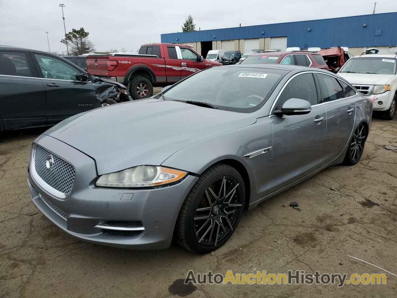 2012 JAGUAR XJ, SAJWA1CB0CLV38325