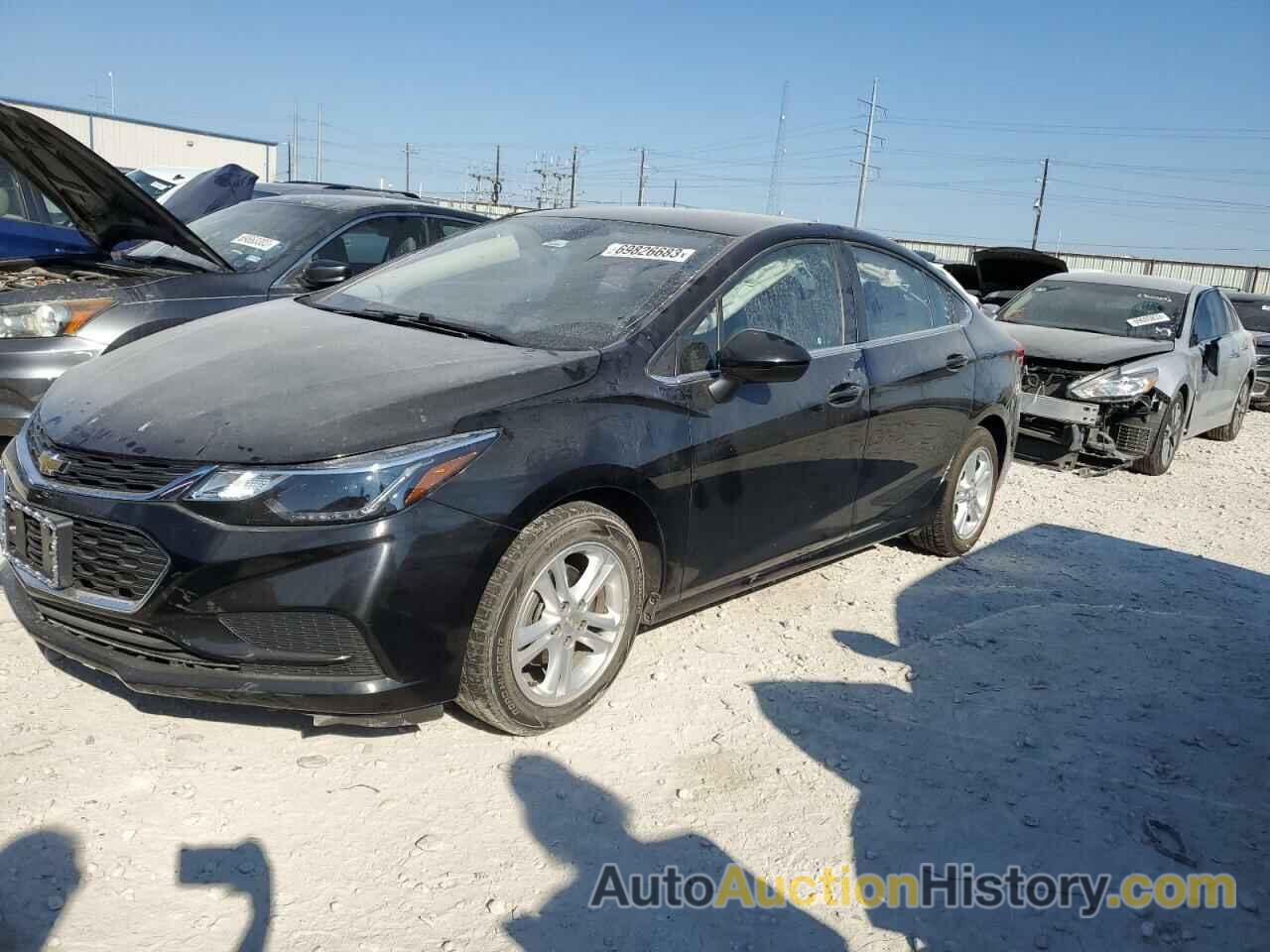 2018 CHEVROLET CRUZE LT, 1G1BE5SM7J7244348