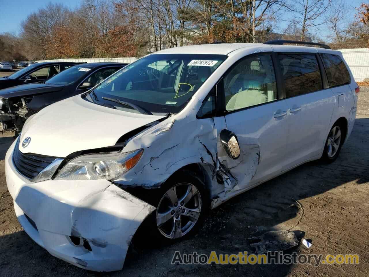 2014 TOYOTA SIENNA LE, 5TDKK3DC7ES486366