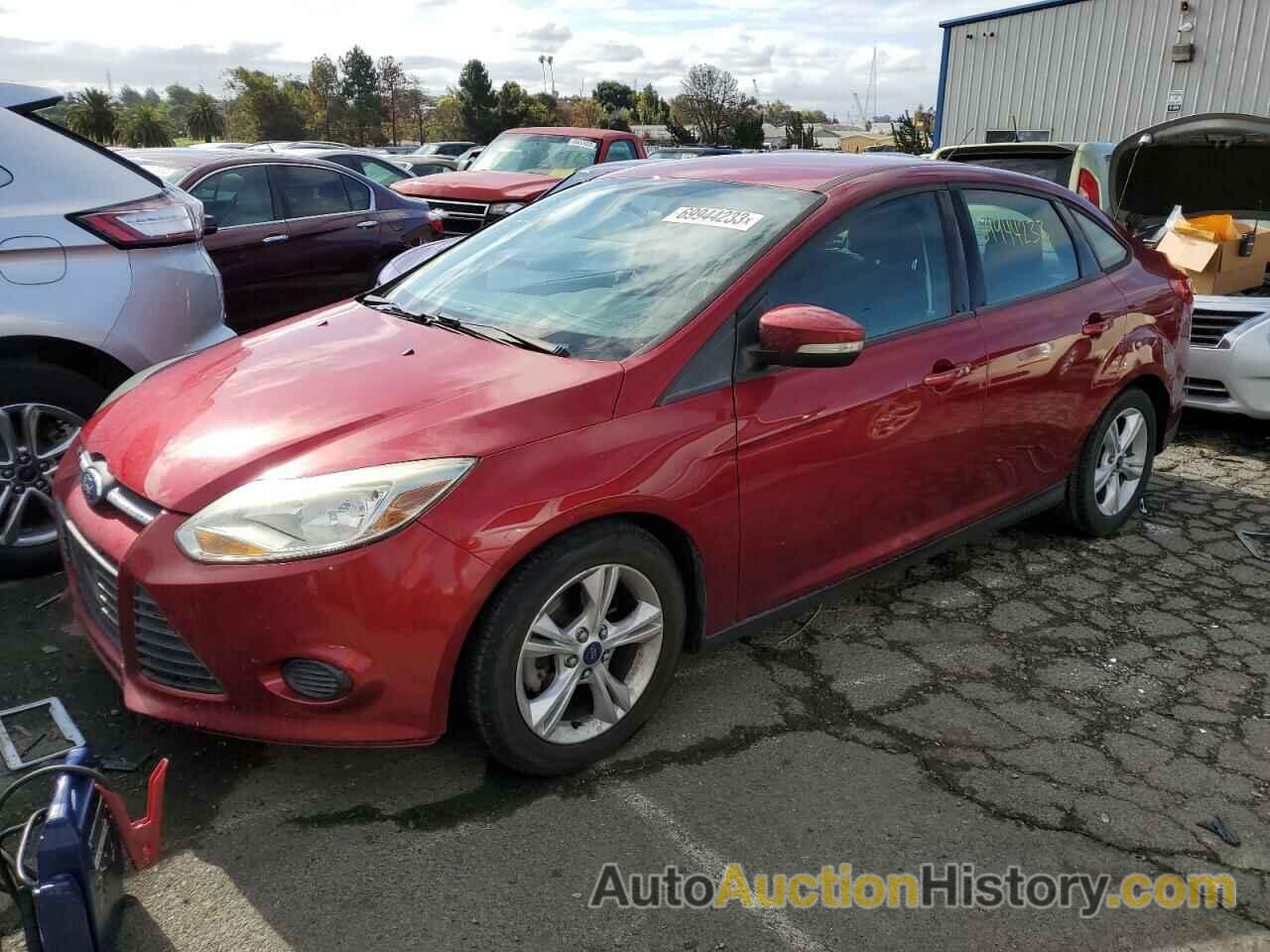 2014 FORD FOCUS SE, 1FADP3F22EL407904