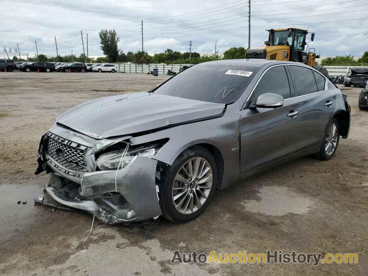 2019 INFINITI Q50 LUXE, JN1EV7AR3KM590836