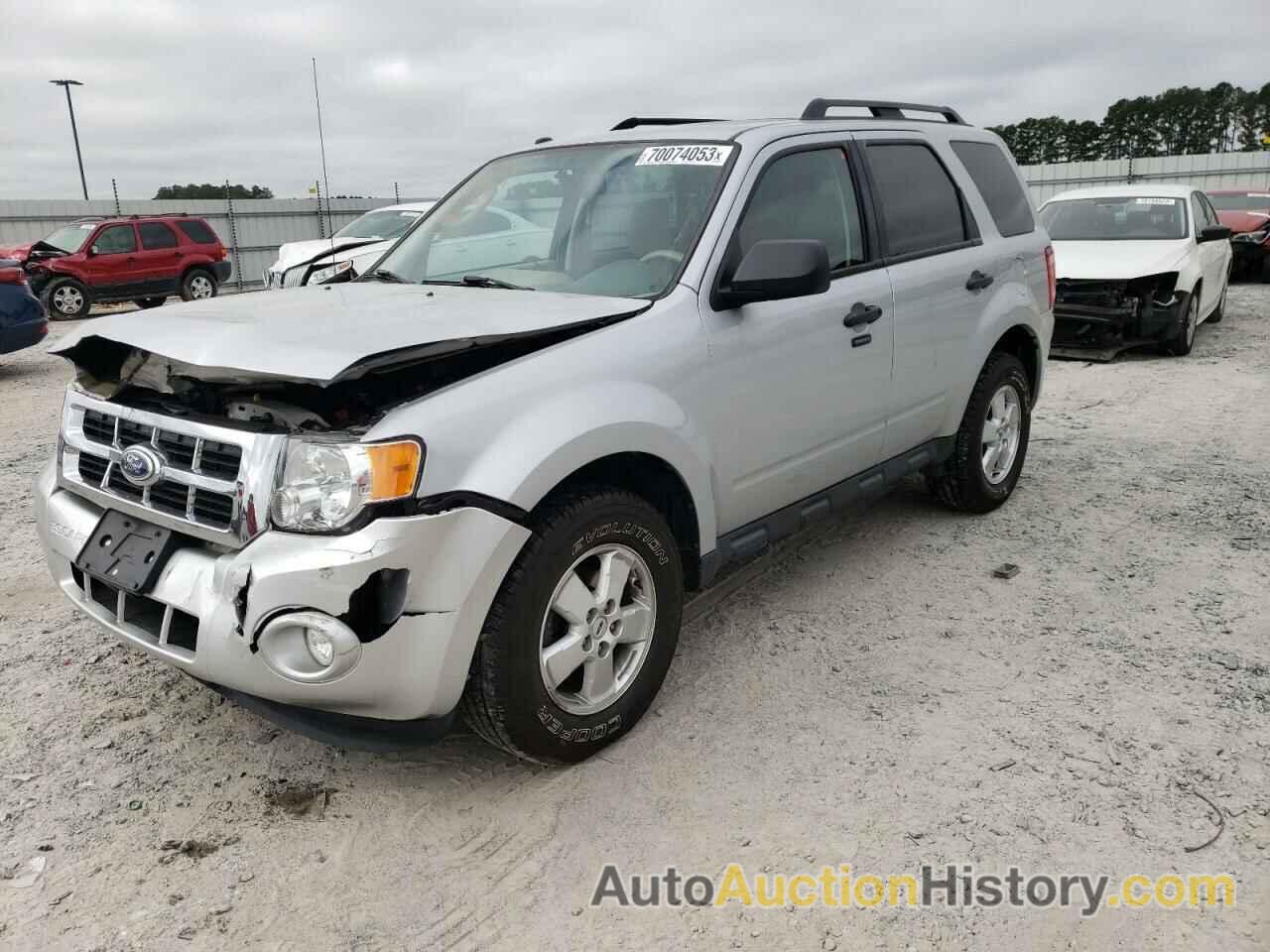 2011 FORD ESCAPE XLT, 1FMCU9D75BKB01258