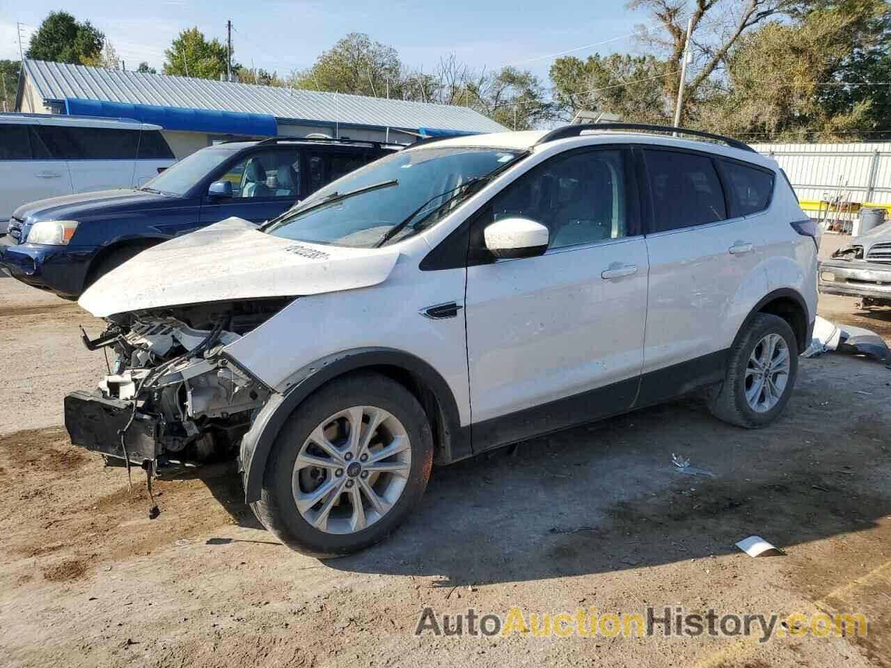 2017 FORD ESCAPE SE, 1FMCU0G9XHUB09197