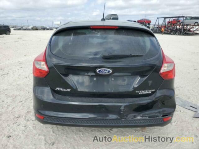 FORD FOCUS TITANIUM, 1FADP3N27EL412582