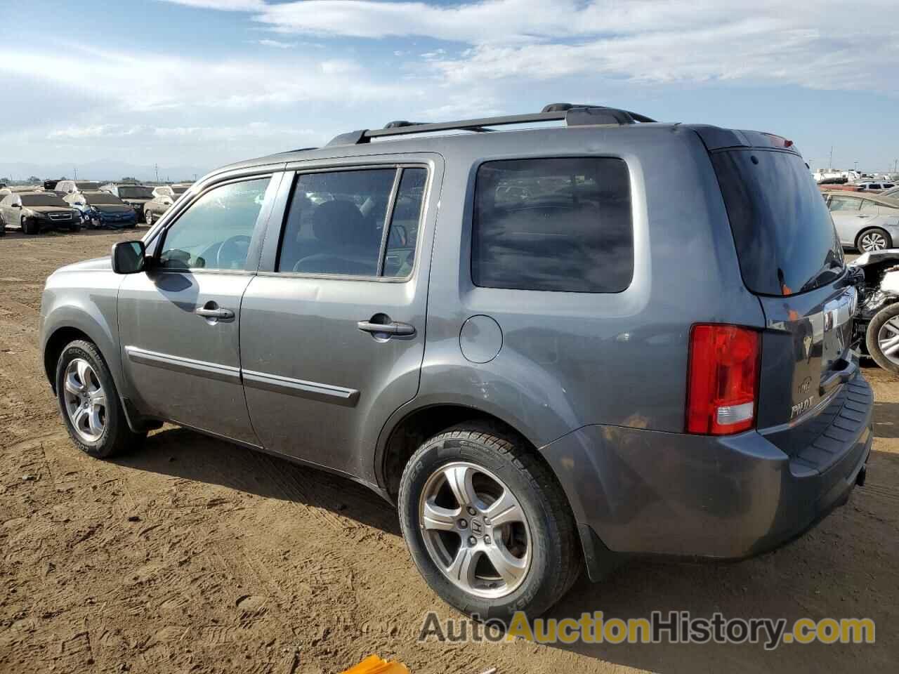 HONDA PILOT EX, 5FNYF4H40CB052685