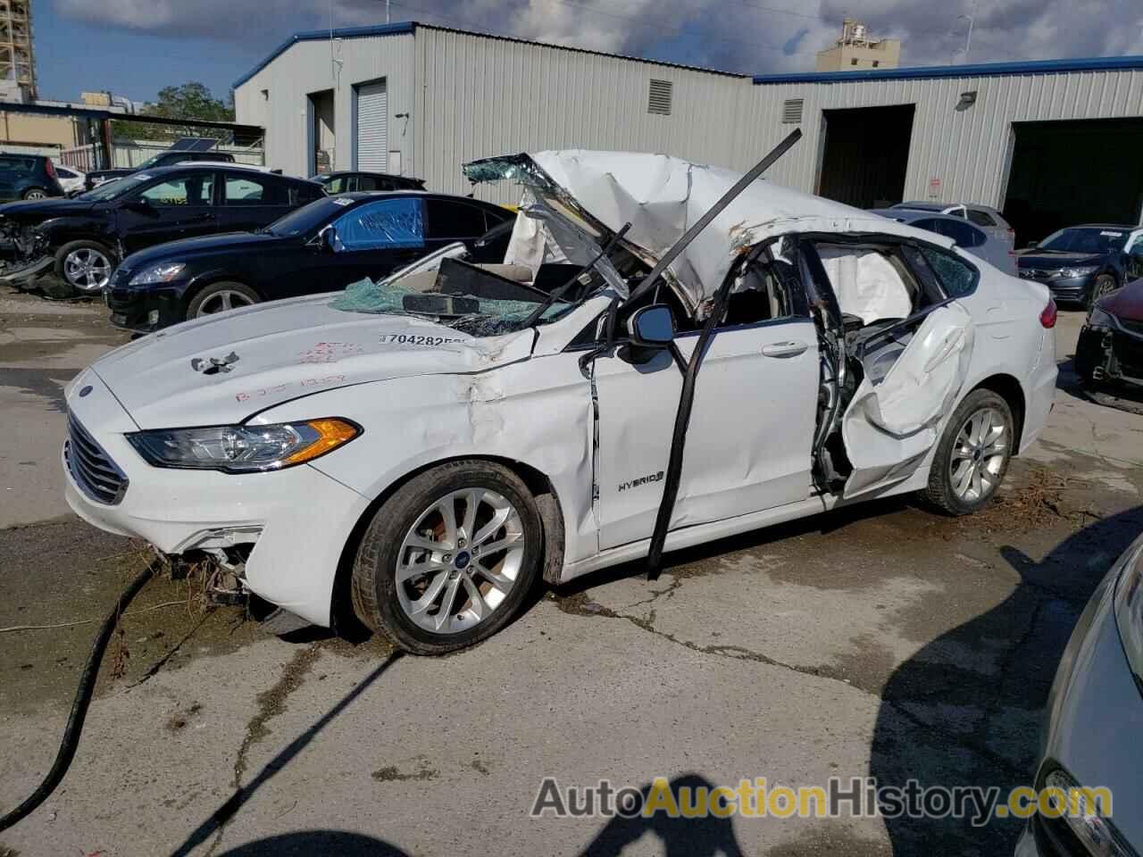 2019 FORD FUSION SE, 3FA6P0LU9KR109280