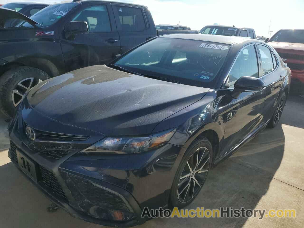 2022 TOYOTA CAMRY SE, 4T1T11AK8NU684226