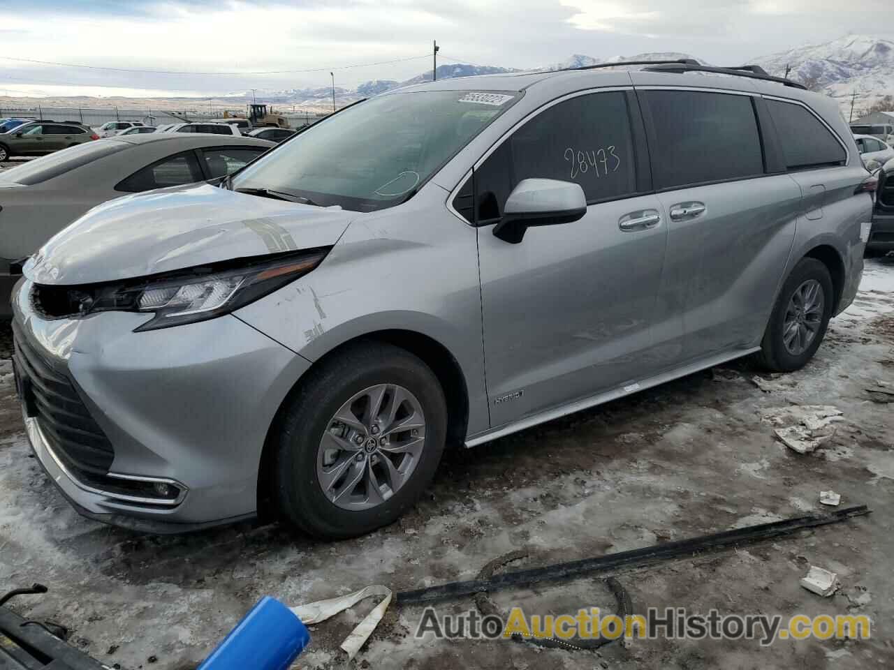 2021 TOYOTA SIENNA XLE, 5TDJRKEC7MS031984