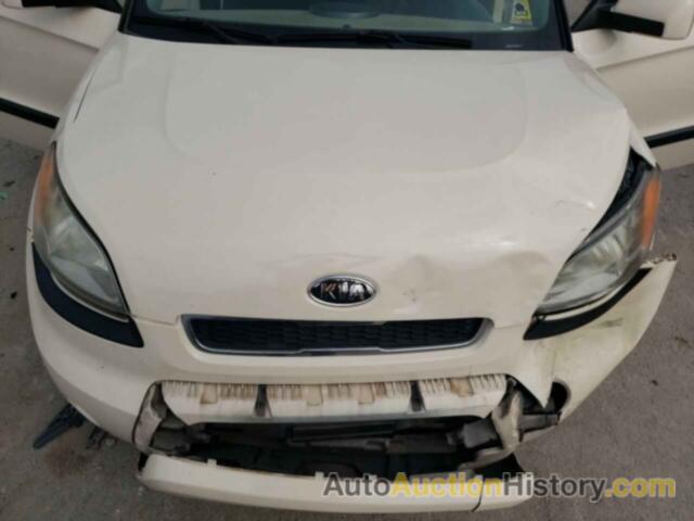 KIA SOUL +, KNDJT2A2XB7733934