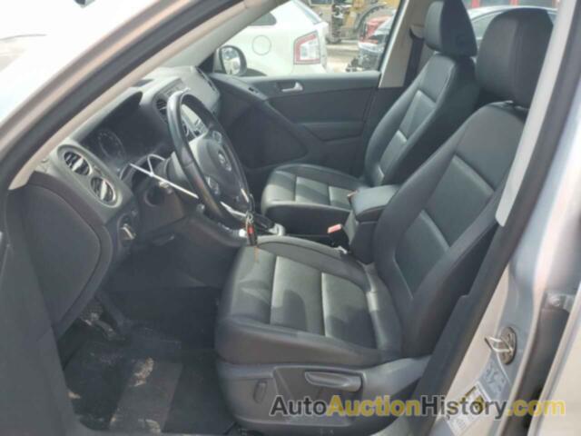 VOLKSWAGEN TIGUAN S, WVGAV7AX7GW597774