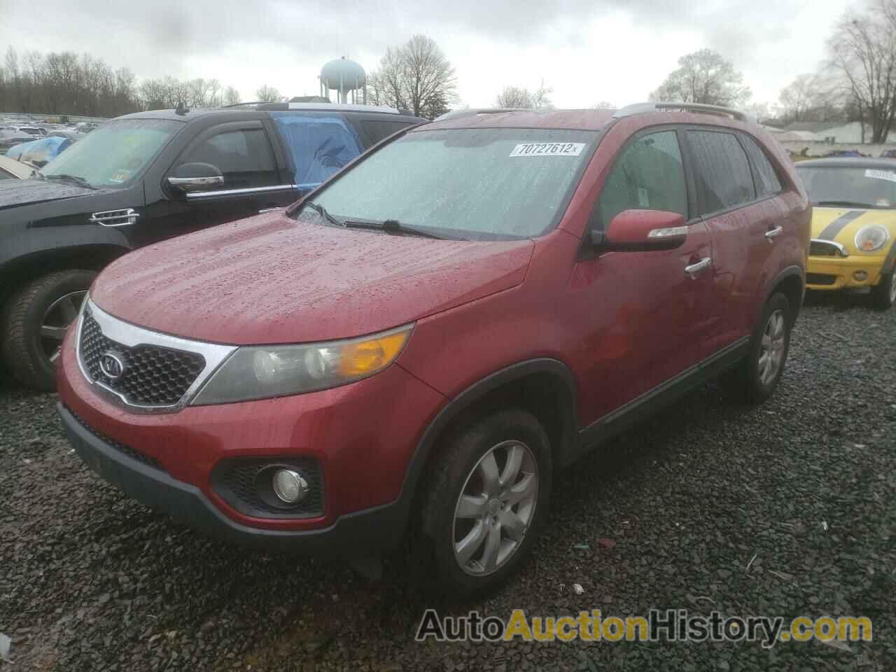 2011 KIA SORENTO BASE, 5XYKT3A14BG007345