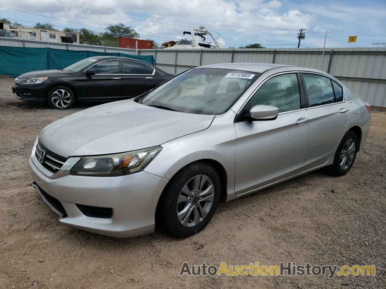 HONDA ACCORD LX, 1HGCR2F30EA175819