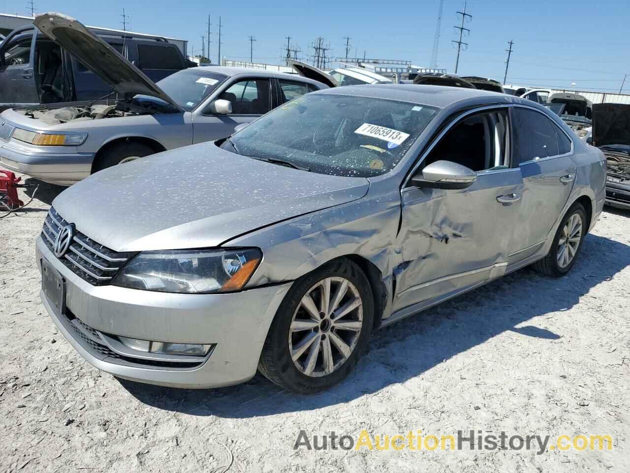 2012 VOLKSWAGEN PASSAT SEL, 1VWCH7A36CC108808