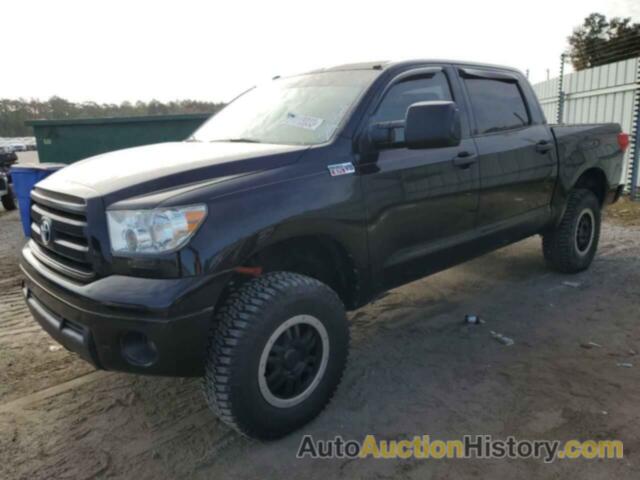 TOYOTA TUNDRA CREWMAX SR5, 5TFDY5F16AX152428