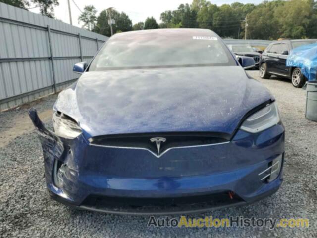 TESLA MODEL X, 5YJXCBE21HF040175