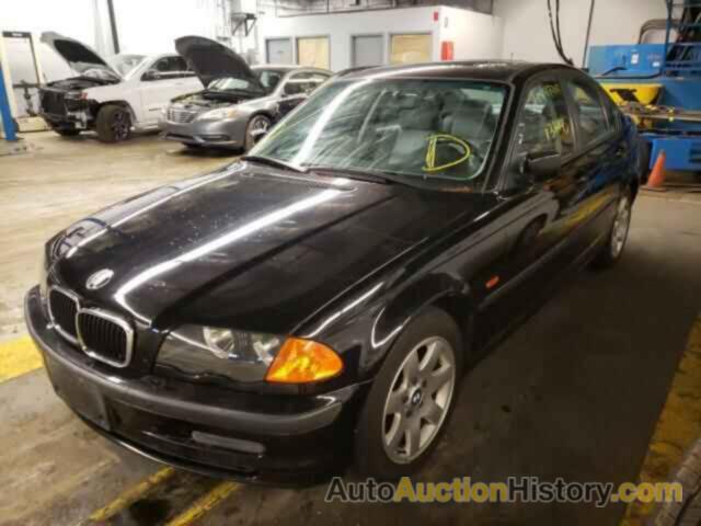 BMW 3 SERIES I, WBAAM3345YFP73237