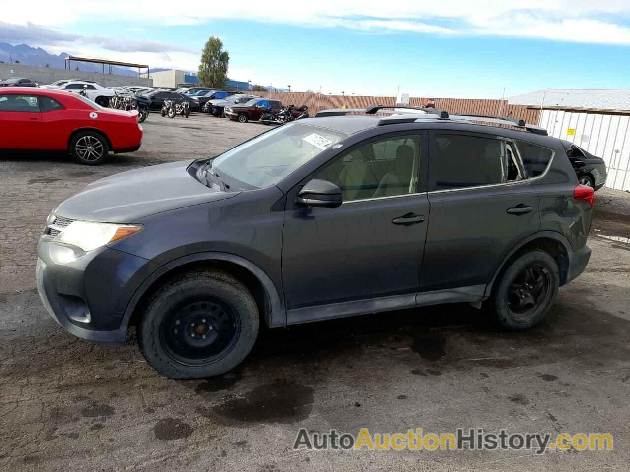 2015 TOYOTA RAV4 LE, JTMZFREV5FD075986