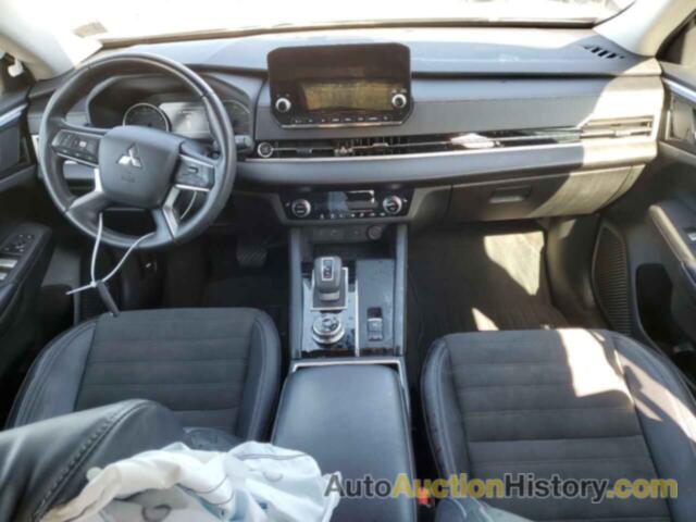 MITSUBISHI OUTLANDER SE, JA4J4UA89NZ048372