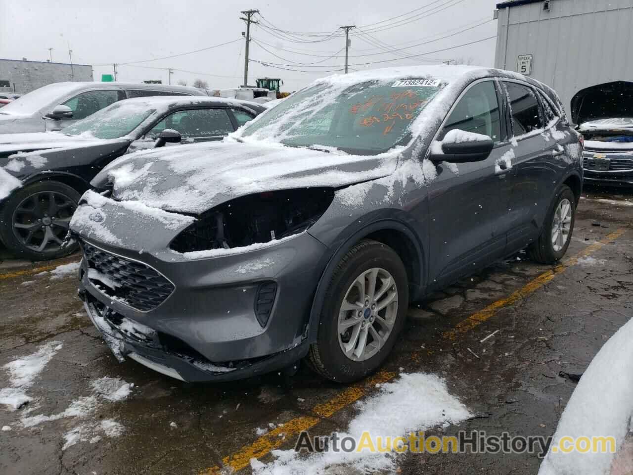 2022 FORD ESCAPE SE, 1FMCU0G64NUB62110