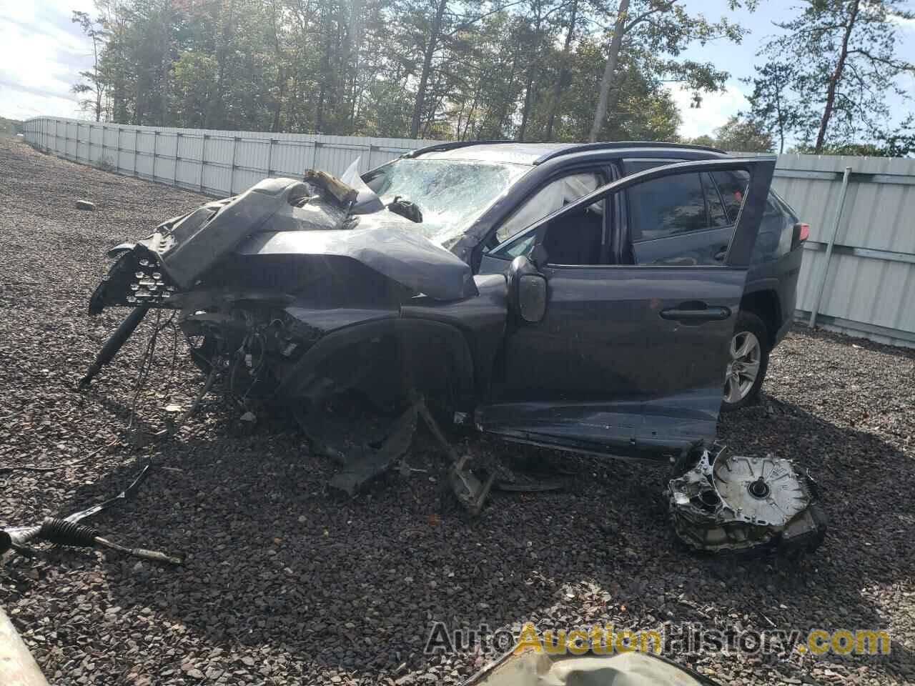 2020 TOYOTA RAV4 XLE, 2T3P1RFV4LW084438