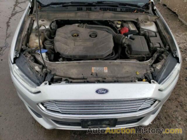 FORD FUSION SE, 3FA6P0T92GR251134