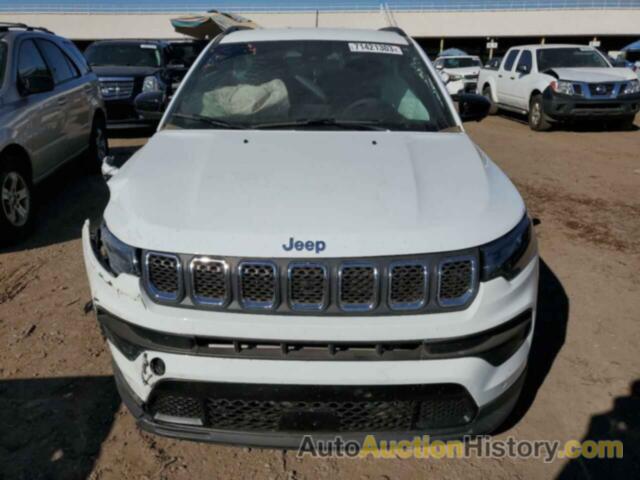 JEEP COMPASS LATITUDE LUX, 3C4NJDFN0PT555976