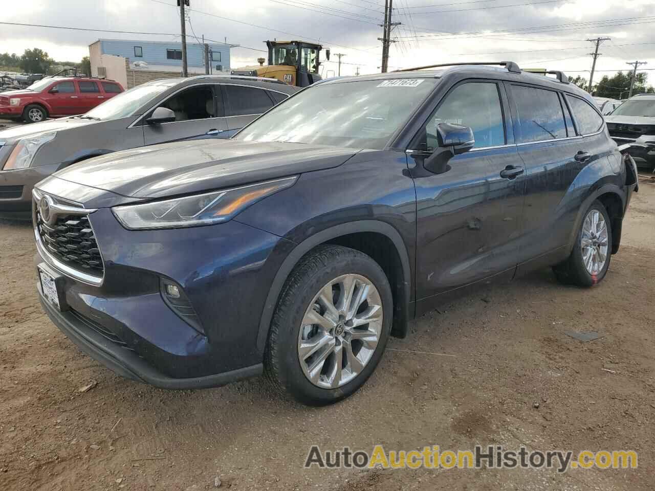 2022 TOYOTA HIGHLANDER LIMITED, 5TDDZRBH6NS586450