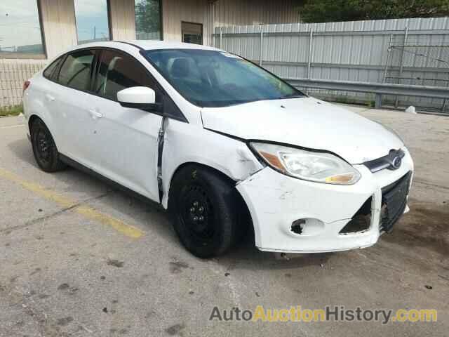 FORD FOCUS SE, 1FAHP3F24CL374970