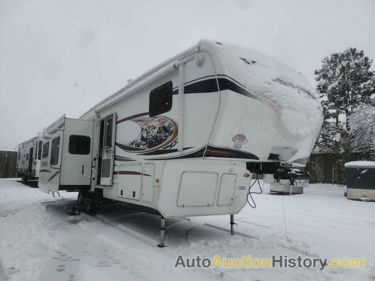 2011 KEYSTONE MONTANA, 4YDF35820B4702459