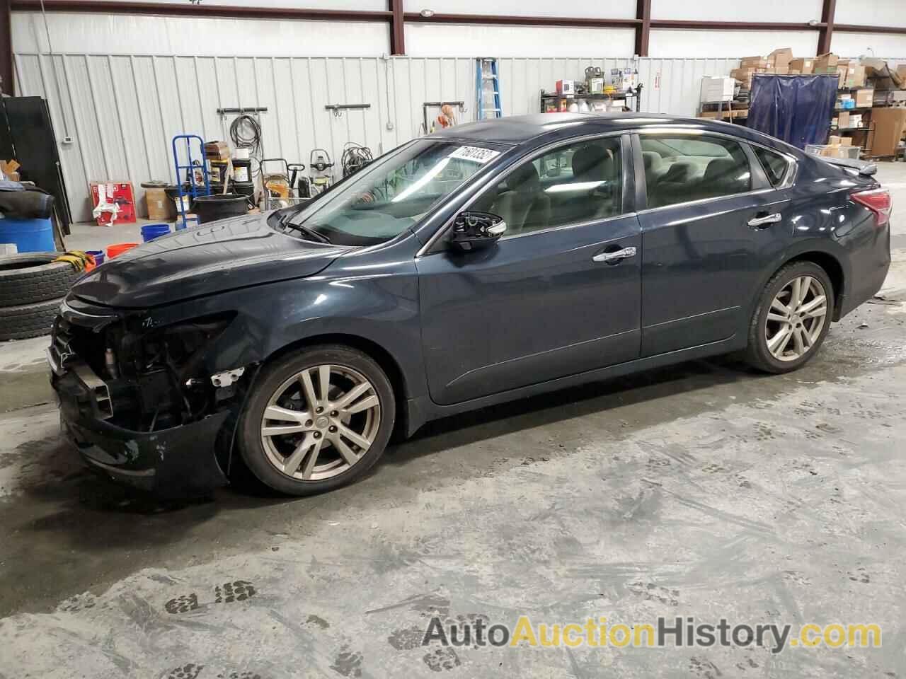 2013 NISSAN ALTIMA 3.5S, 1N4BL3AP4DN443330