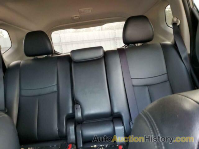 NISSAN ROGUE S, JN8AT2MT3JW485684