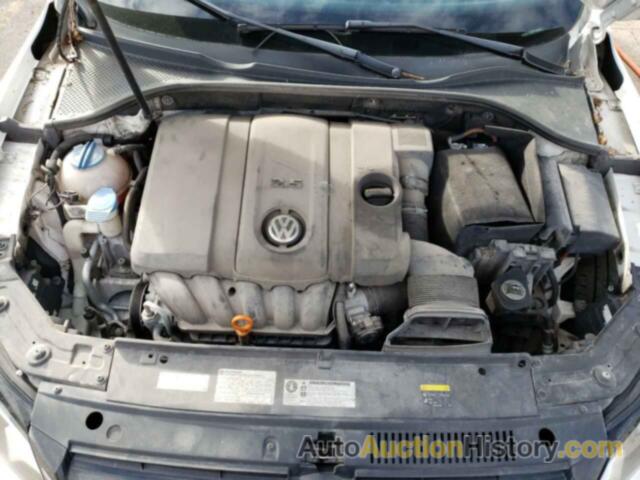 VOLKSWAGEN PASSAT S, 1VWAP7A38DC135312