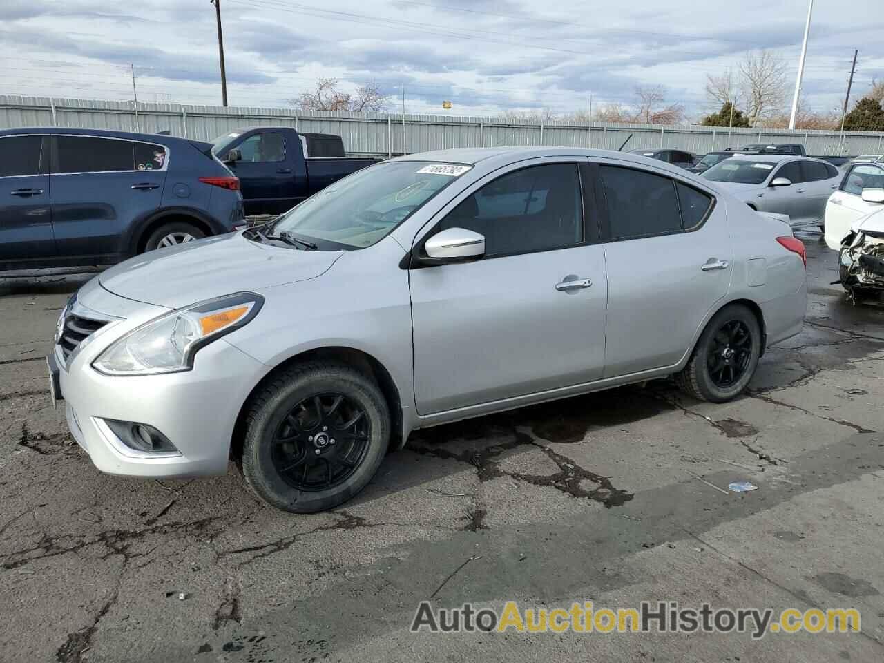 2015 NISSAN VERSA S, 3N1CN7AP0FL800427